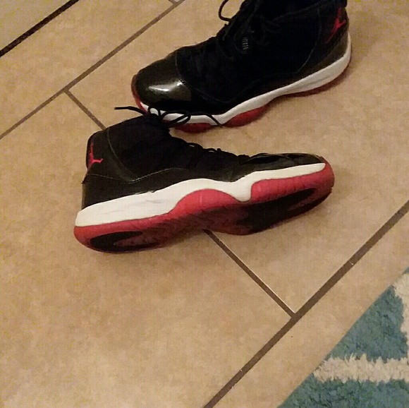used jordan 11 bred